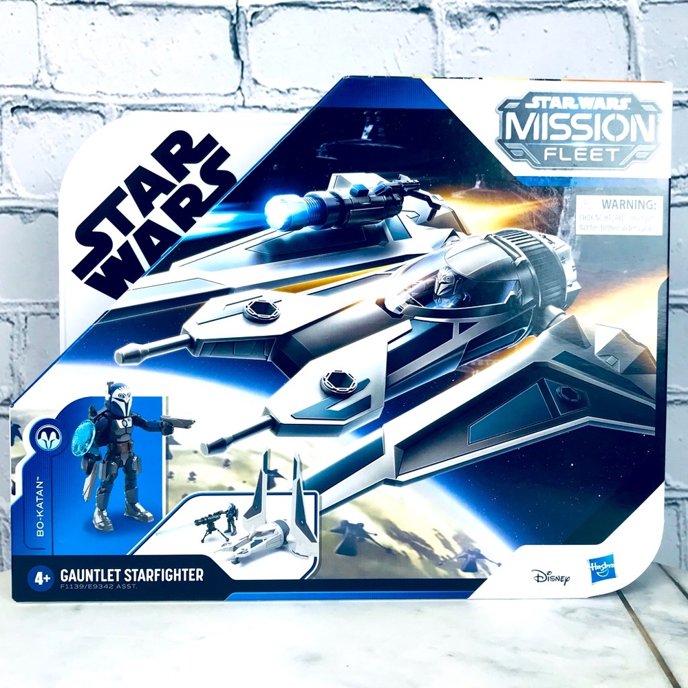 Star Wars Mission Fleet Bo-Katan Gauntlet StarFighter Action Figure Toy NEW